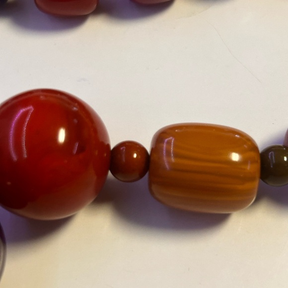 Vintage Beaded Necklace Earth Tones with Pink and Purple - Picture 4 of 4